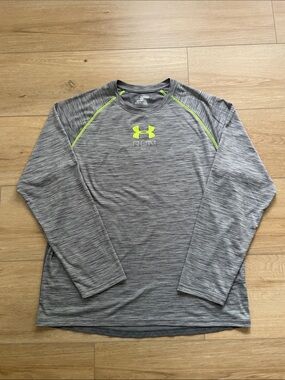 Under Armour Men’s Grey Long-Sleeve Performance Shirt with Neon Yellow, 2XL